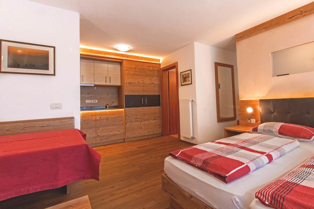 Residence Araldina San Cassiano  Quarto foto